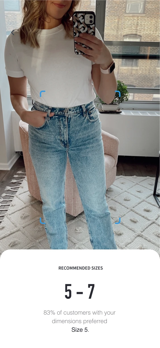 Virtual try-on screen with a size recommendation of 5 to 7 over a shopper wearing jeans.